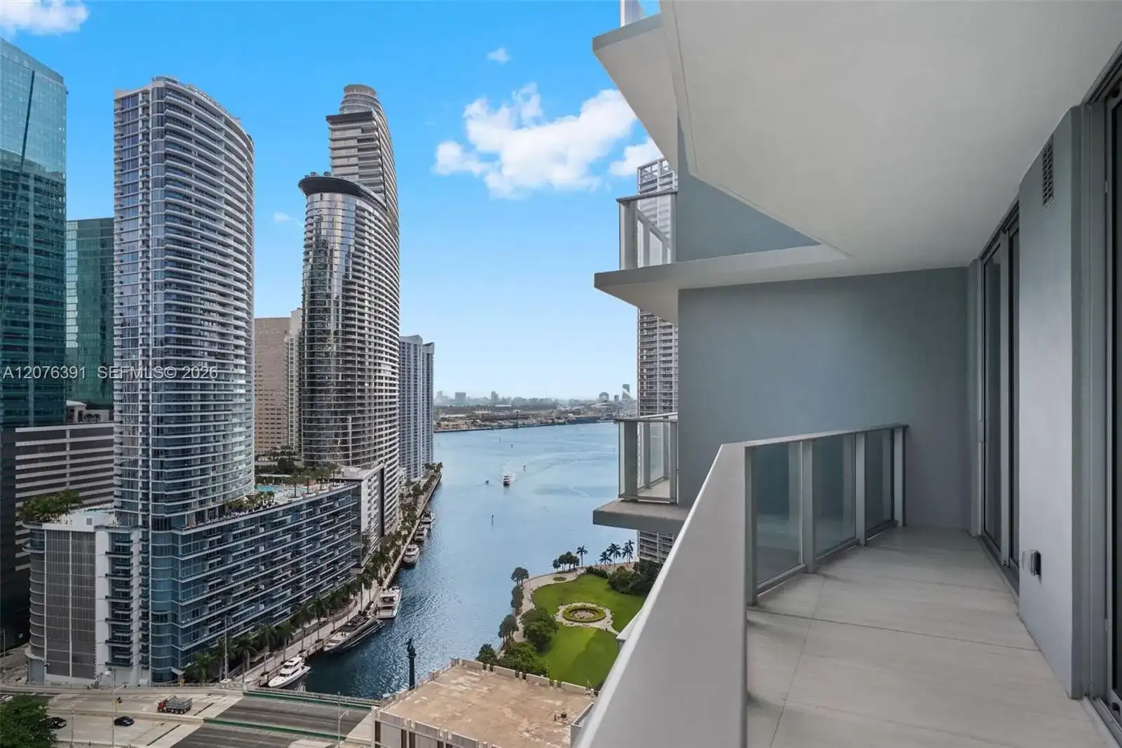77 SE 5th St # 2805, Miami FL 33131