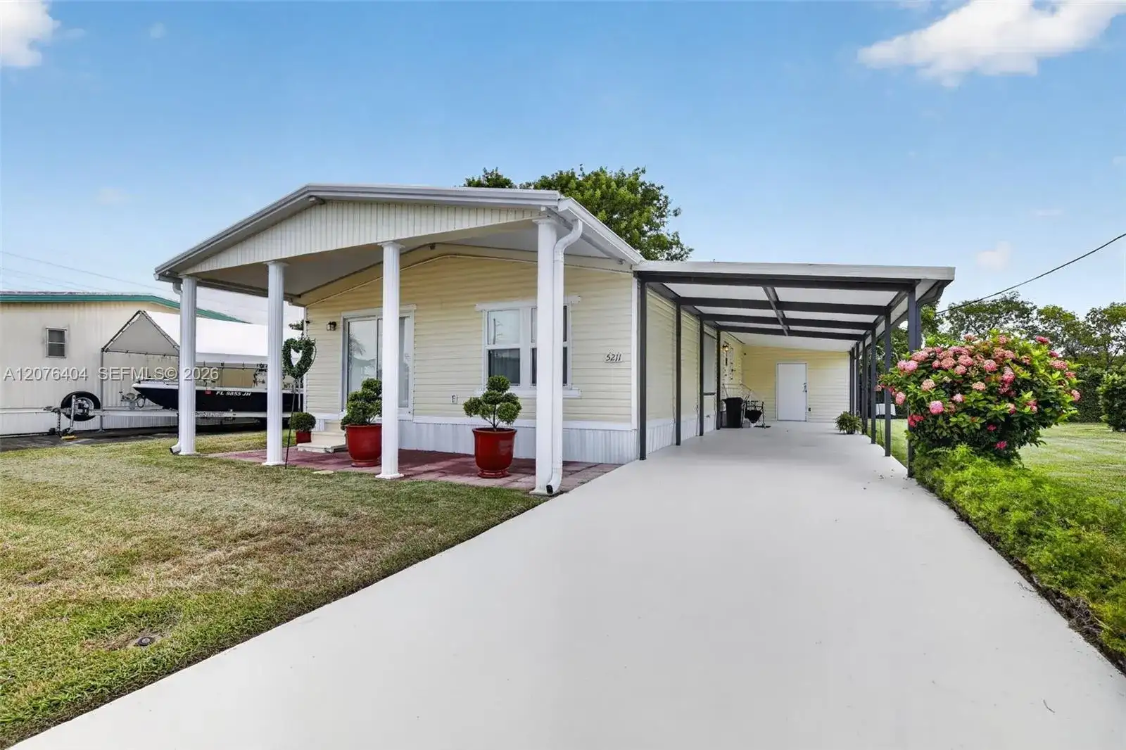 5211 SW 29th Ter, Dania Beach FL 33312 photo 4