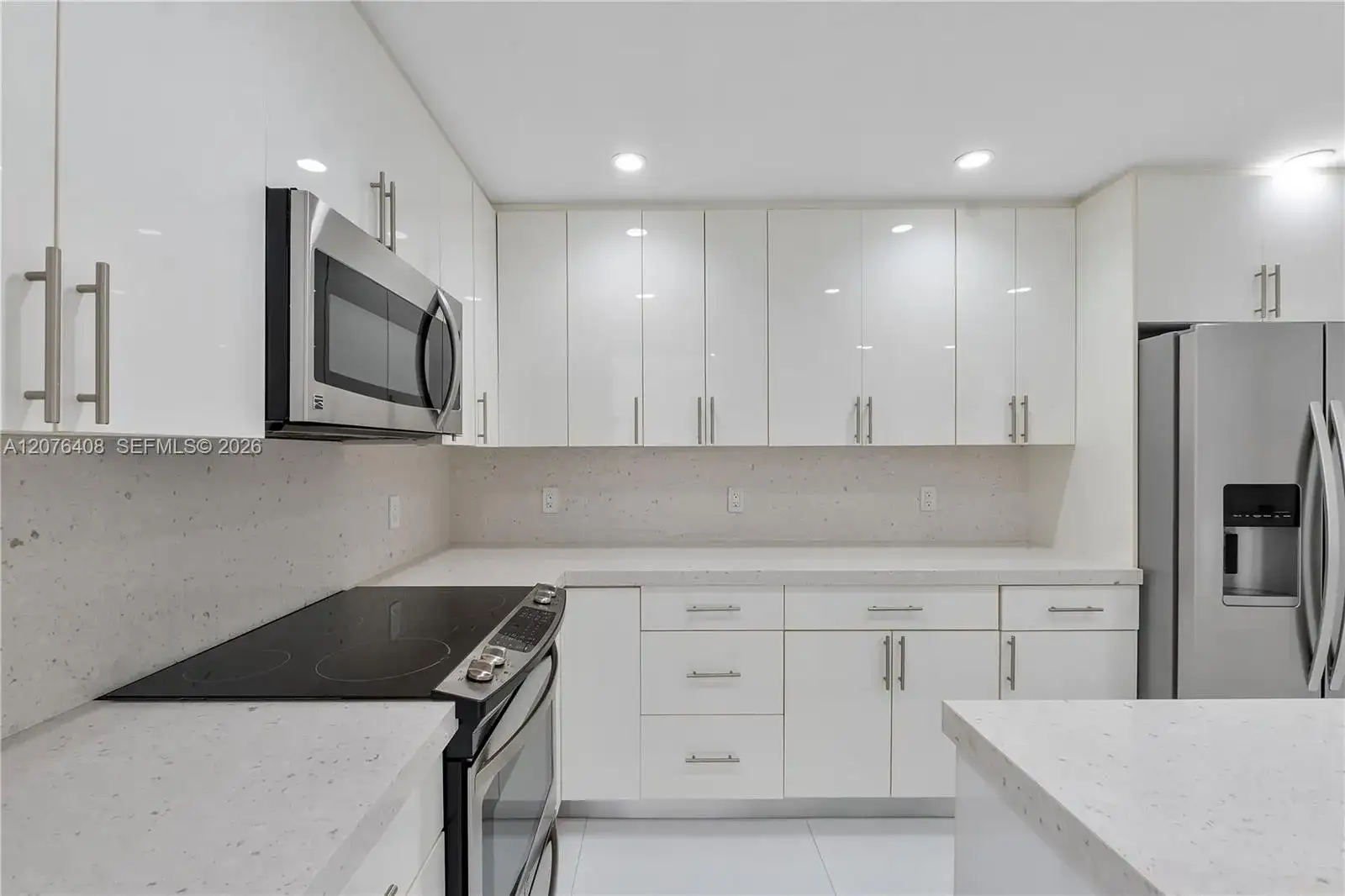 90 Edgewater Dr # 104, Coral Gables FL 33133 photo 3