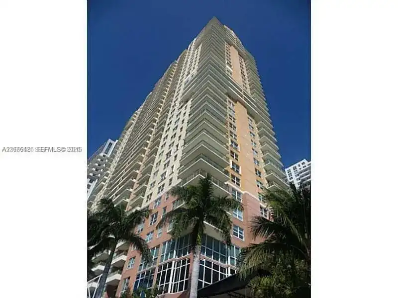 1155 Brickell Bay Dr # 1906, Miami FL 33131