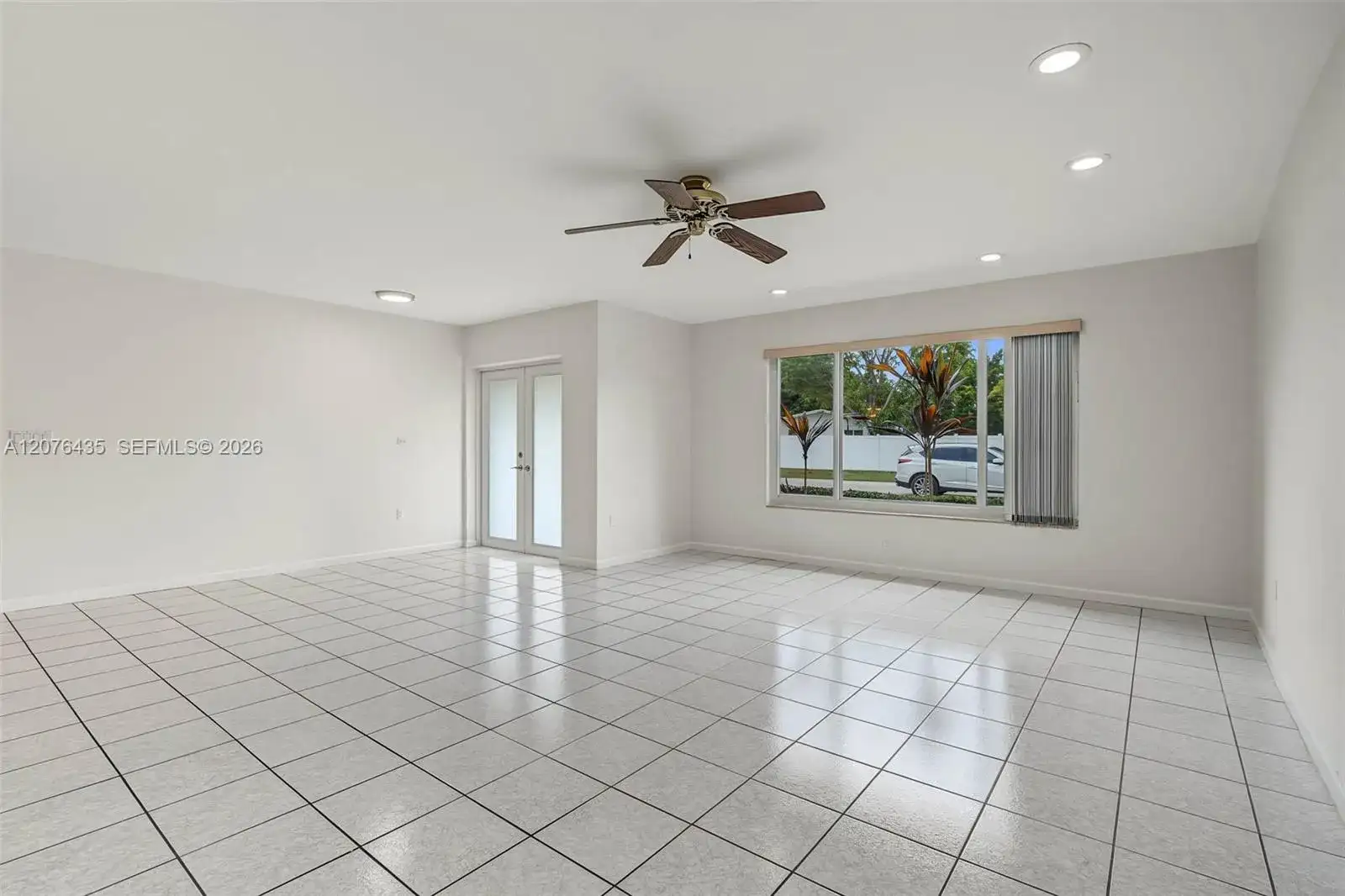 17721 SW 93rd Ave, Palmetto Bay FL 33157 photo 2