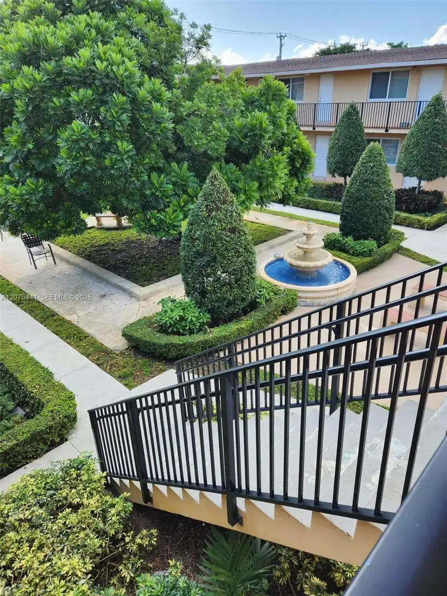 211 NW 47th Ave # 7, Miami FL 33126 photo 4