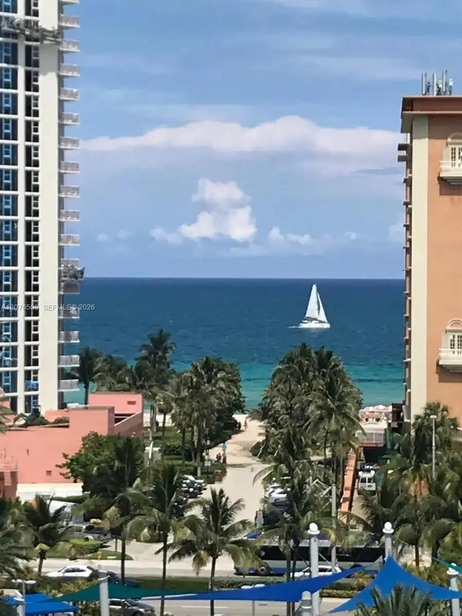 19370 Collins Ave # 805, Sunny Isles Beach FL 33160