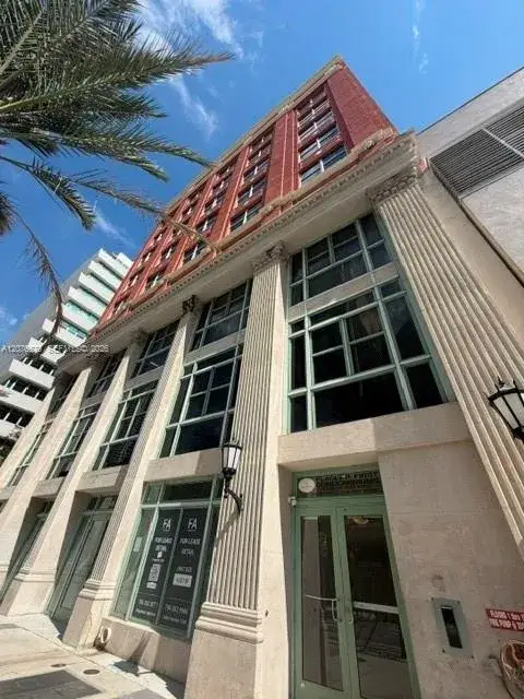 111 E Flagler St # 406, Miami FL 33131