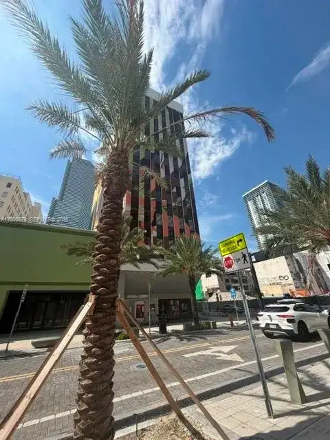 111 E Flagler St # 406, Miami FL 33131 photo 3