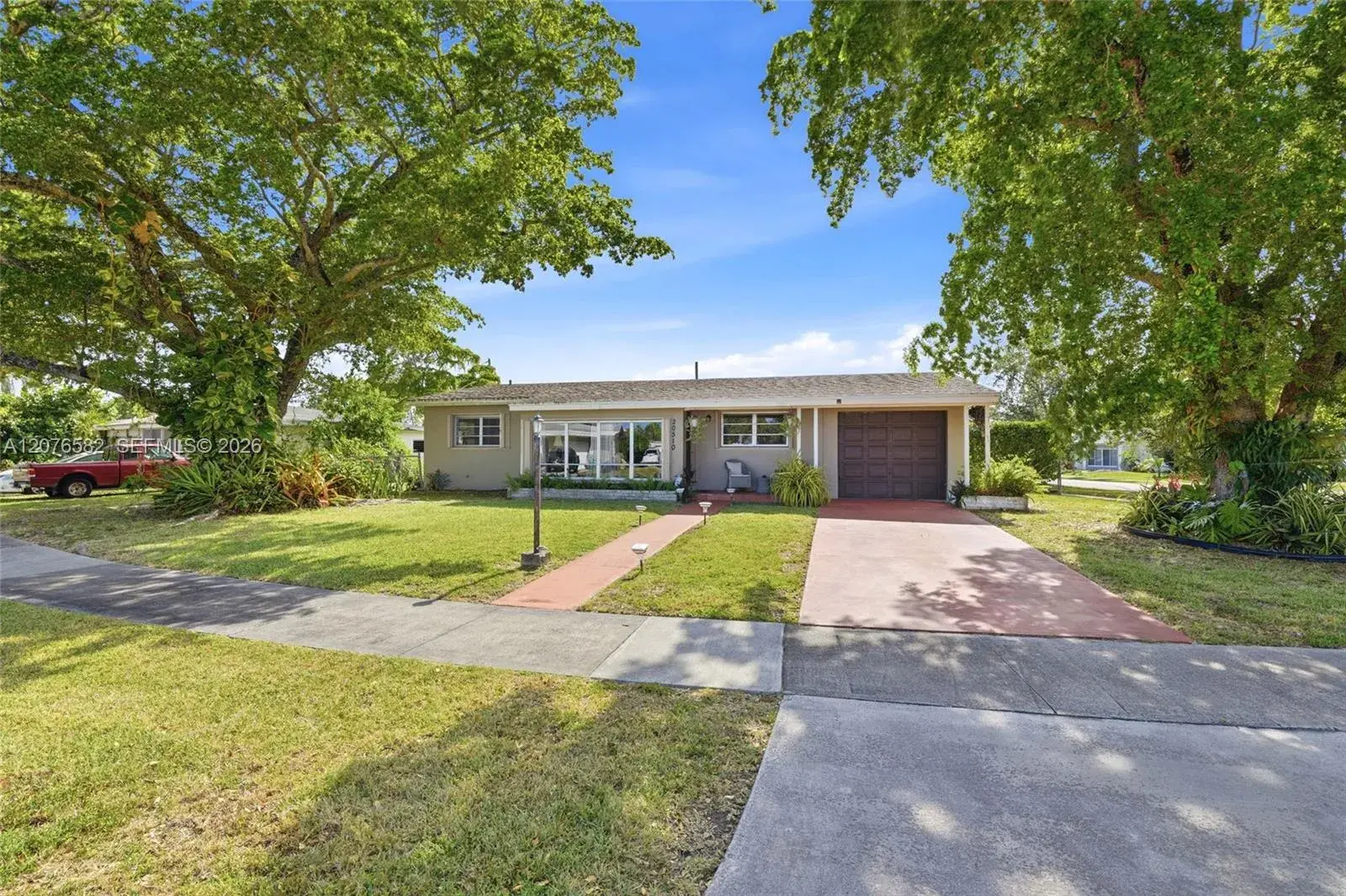 20510 Jacaranda Rd, Cutler Bay FL 33189