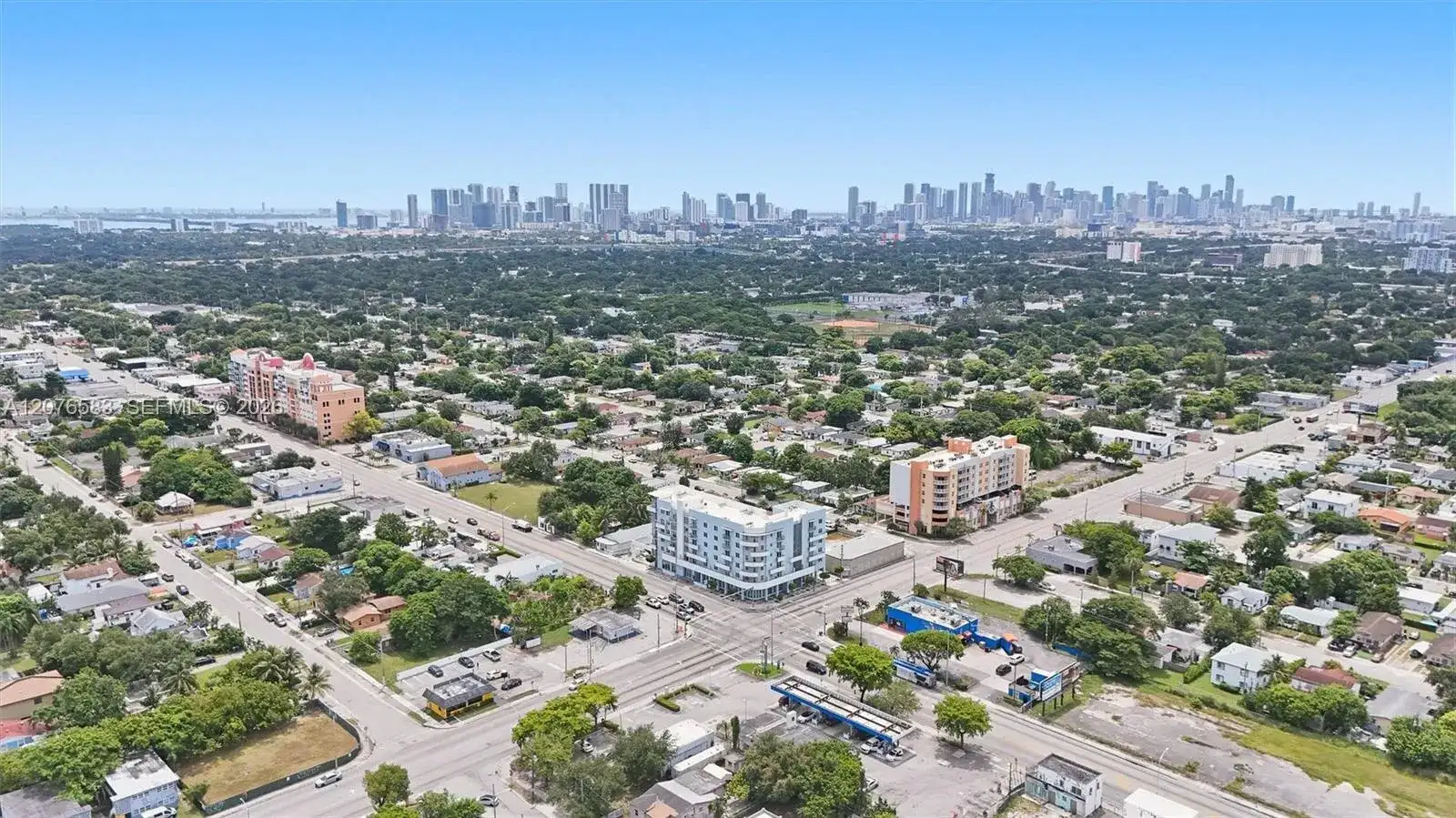 5495 NW 17th Ave, Miami FL 33142 photo 4