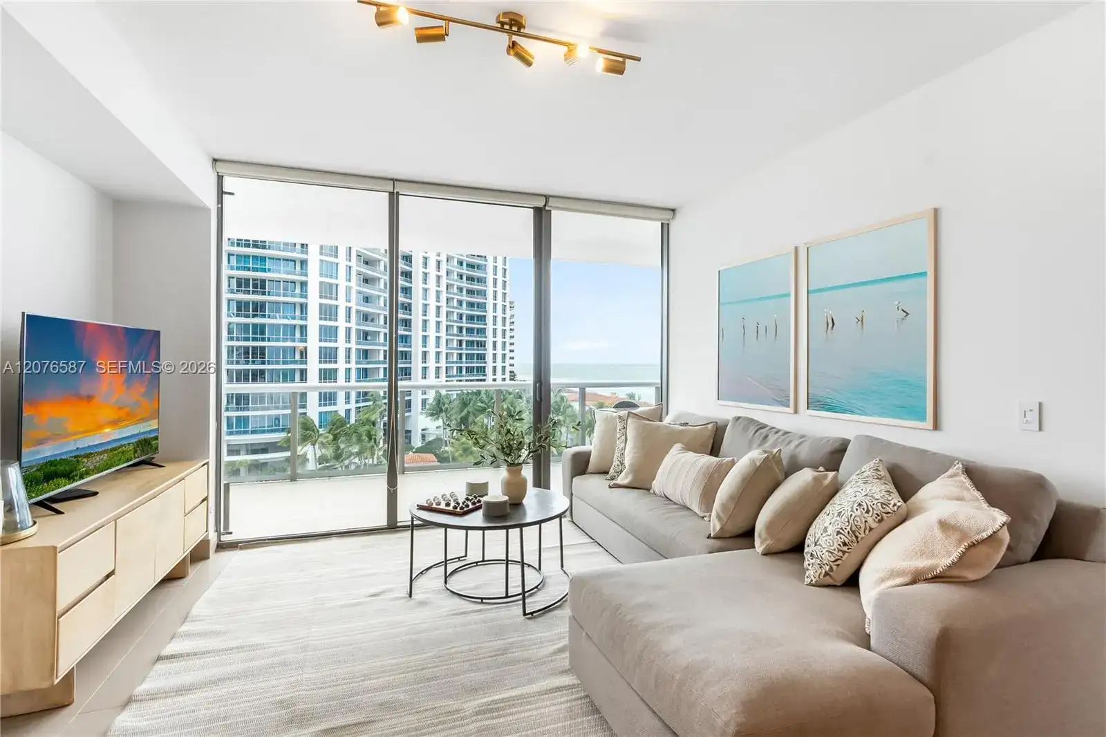 5875 Collins Ave # 903, Miami Beach FL 33140 photo 2