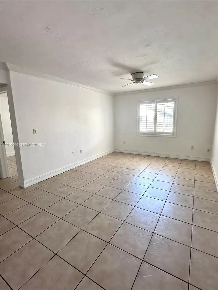 8615 SW 68th Ct # 22, Pinecrest FL 33156 photo 2
