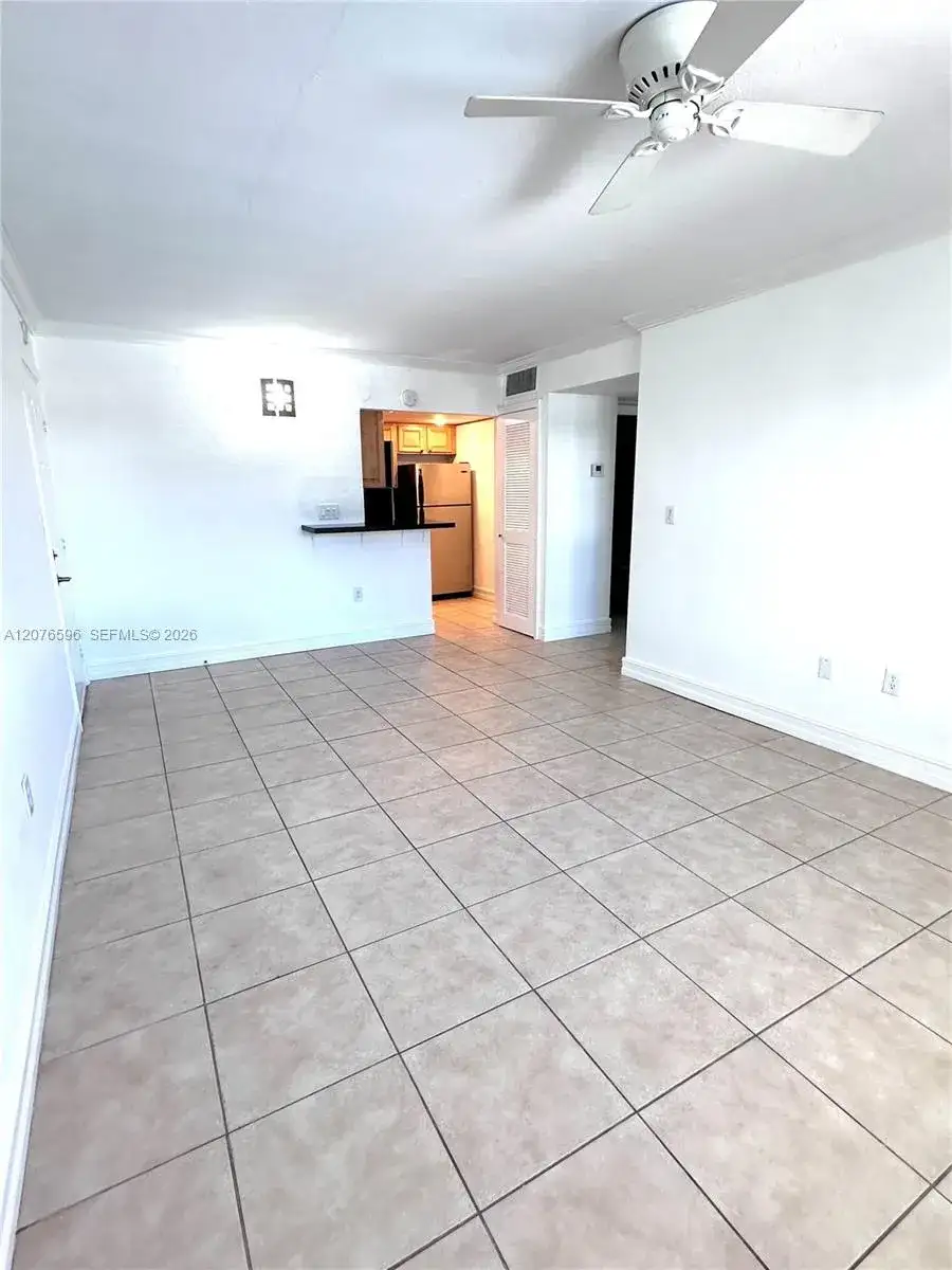 8615 SW 68th Ct # 22, Pinecrest FL 33156 photo 3