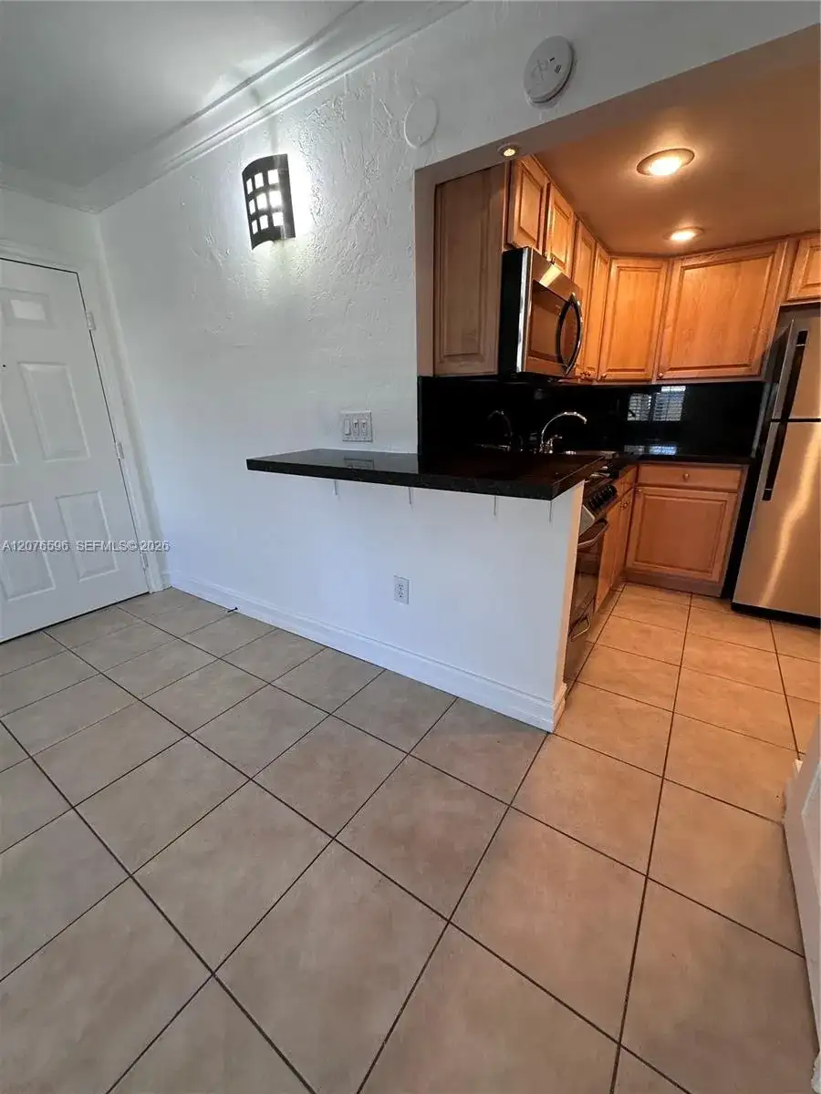 8615 SW 68th Ct # 22, Pinecrest FL 33156 photo 4