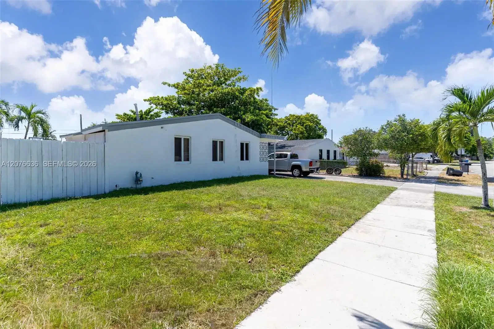 4510 SW 33rd Dr, West Park FL 33023 photo 3