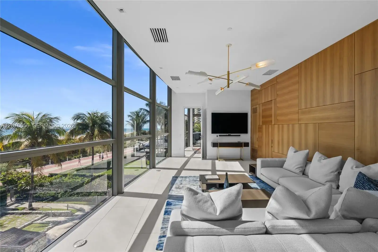 5875 Collins Ave # 401, Miami Beach FL 33140 photo 5