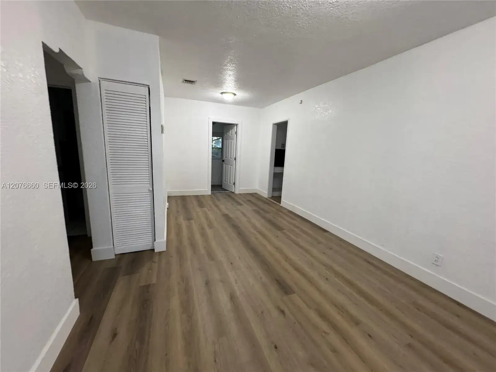 748 NE 127th St, North Miami FL 33161 photo 3