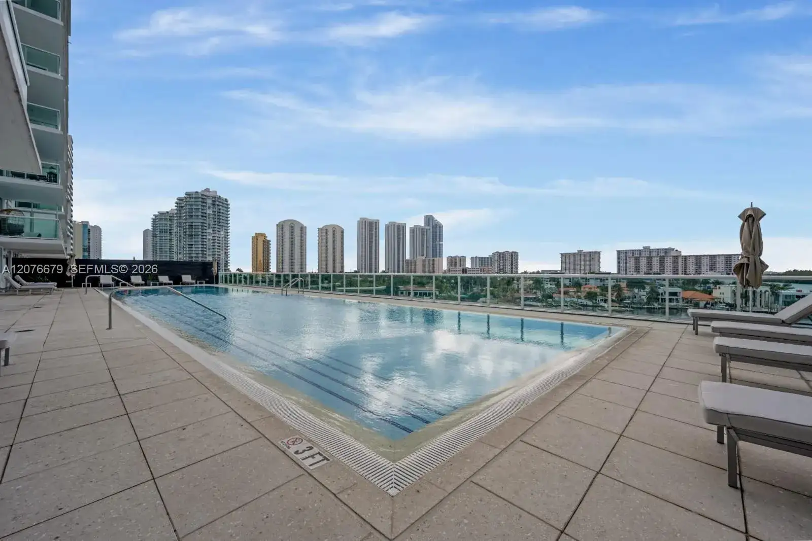 400 Sunny Isles Blvd # 908, Sunny Isles Beach FL 33160 photo 3