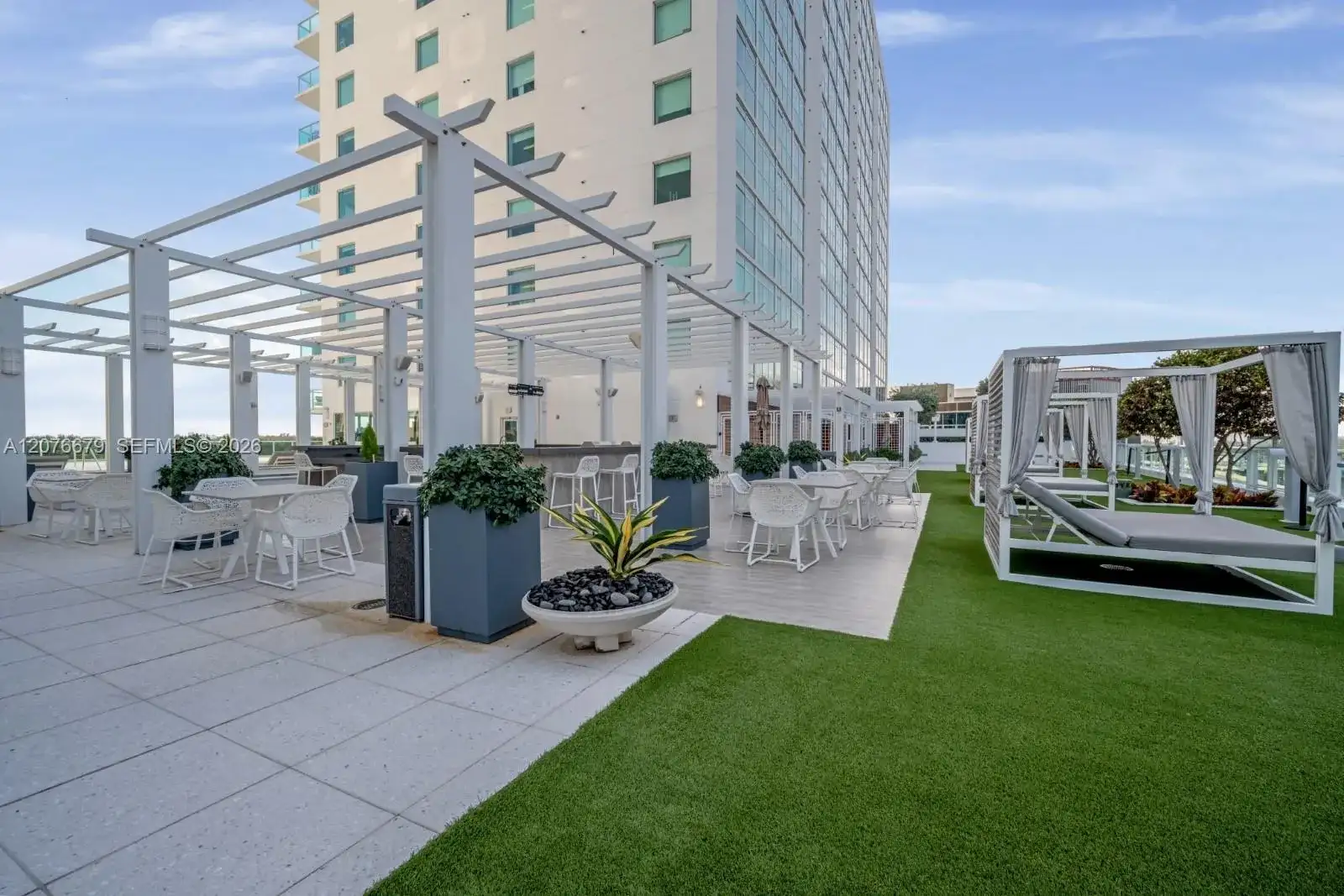 400 Sunny Isles Blvd # 908, Sunny Isles Beach FL 33160 photo 5