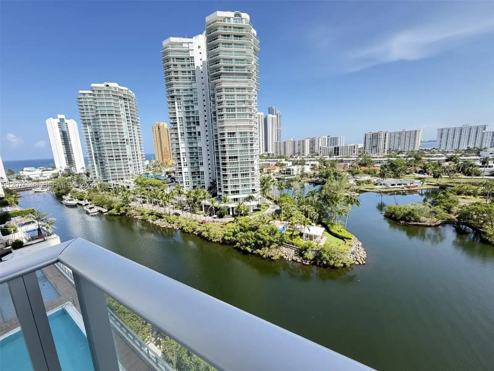 330 Sunny Isles Blvd # 1008, Sunny Isles Beach FL 33160
