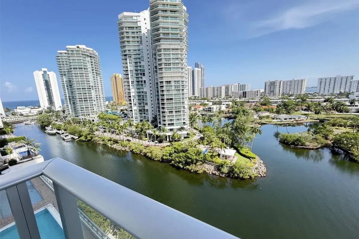 330 Sunny Isles Blvd # 1008, Sunny Isles Beach FL 33160