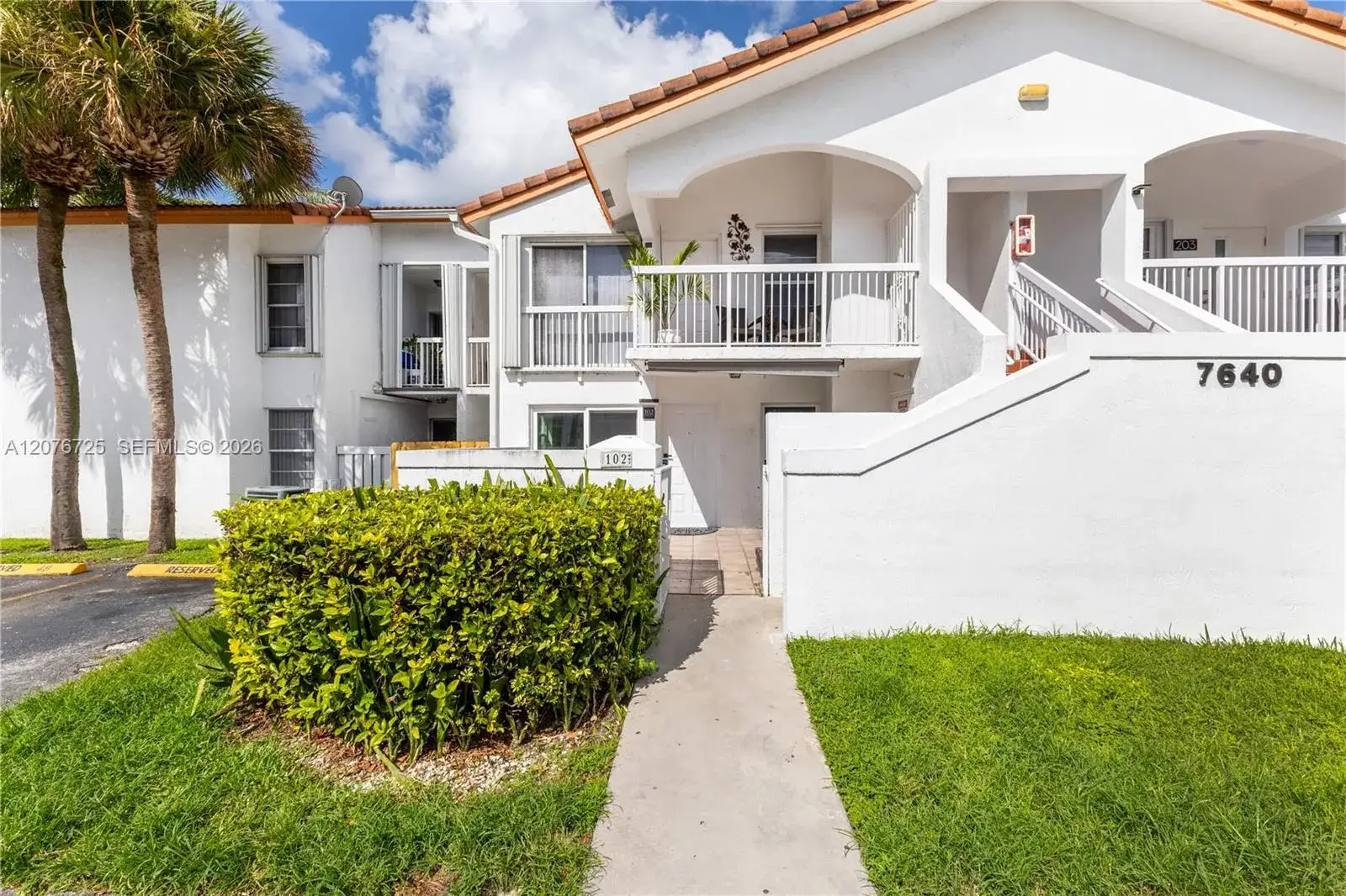 7640 SW 153rd Ct # 102, Miami FL 33193