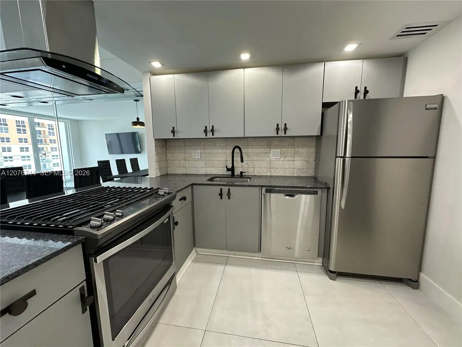 2030 S Ocean Dr # 1611, Hallandale Beach FL 33009 photo 3