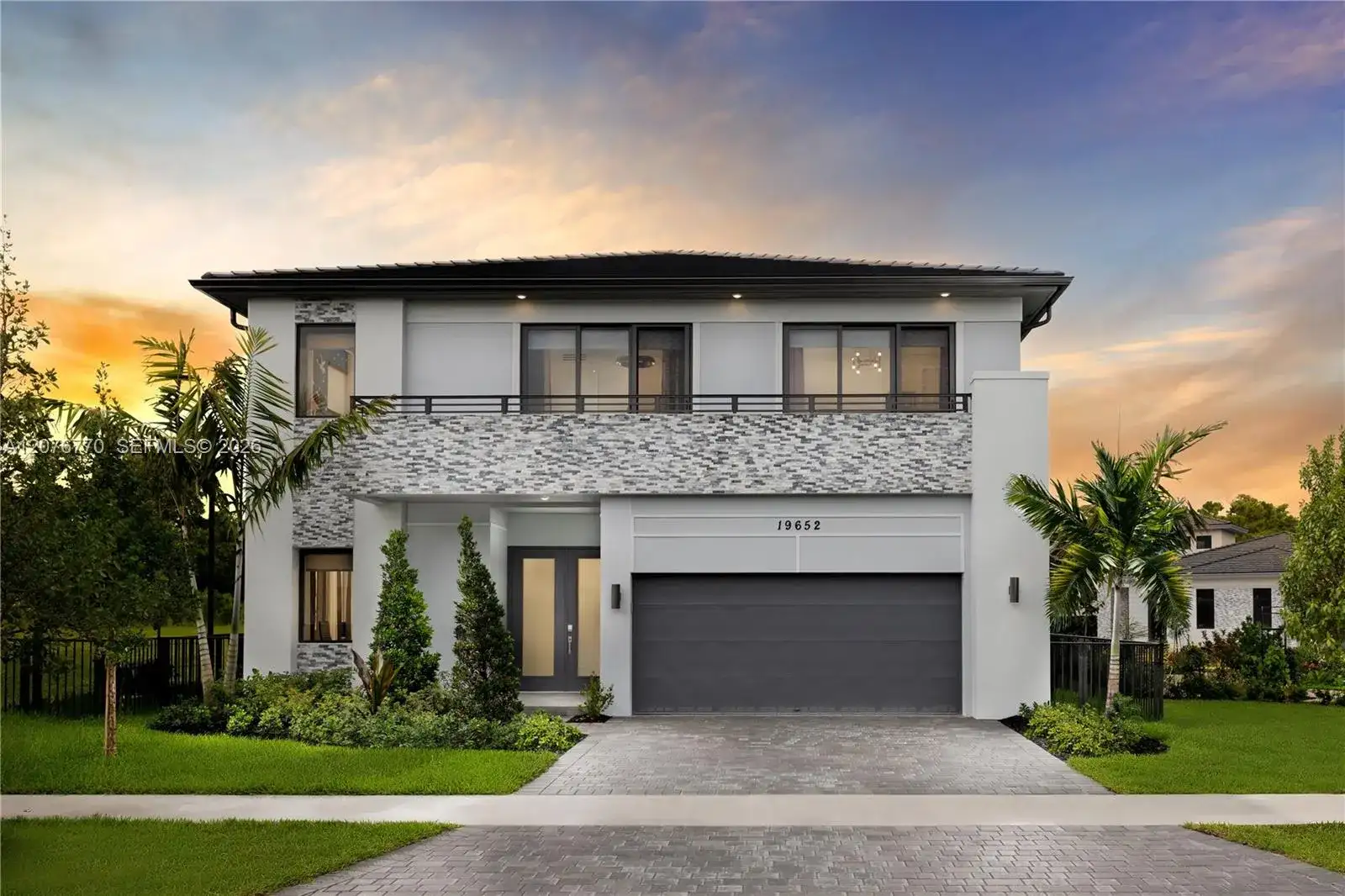 19662 NE 14th Ct, Miami FL 33179 photo 4