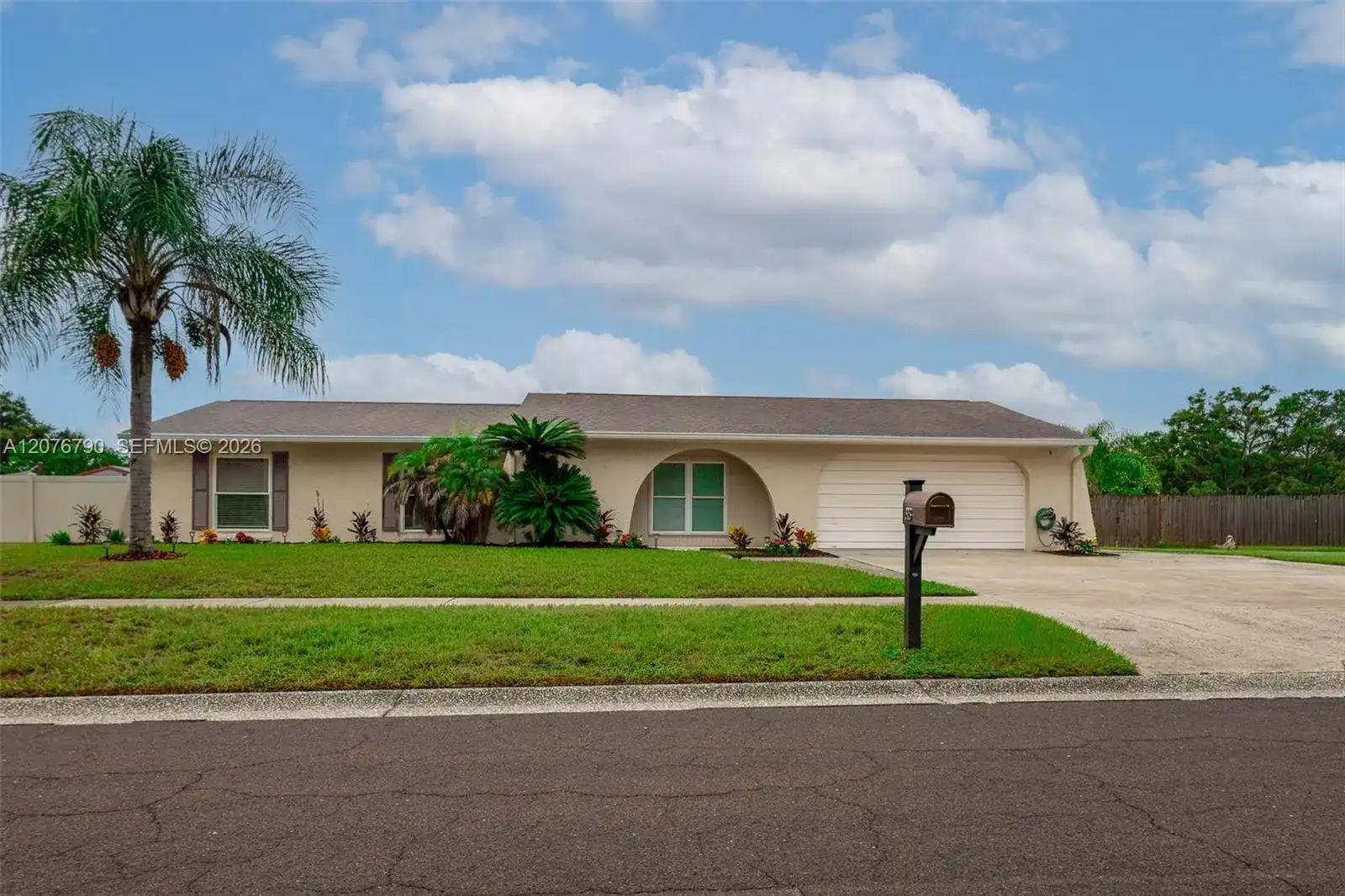603 Wood Rd, Other City - In The State Of Florida FL 33584
