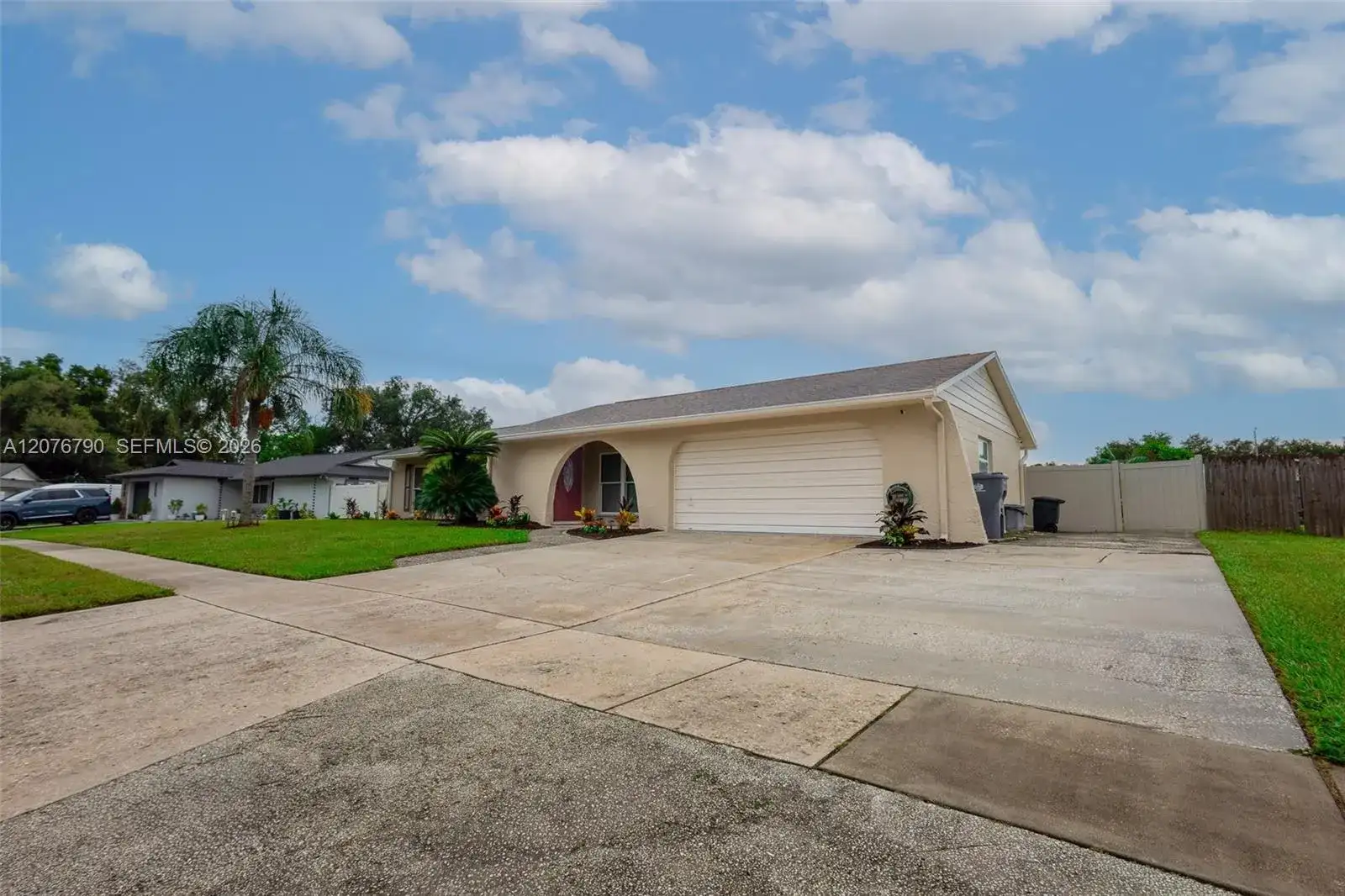 603 Wood Rd, Other City - In The State Of Florida FL 33584 photo 3