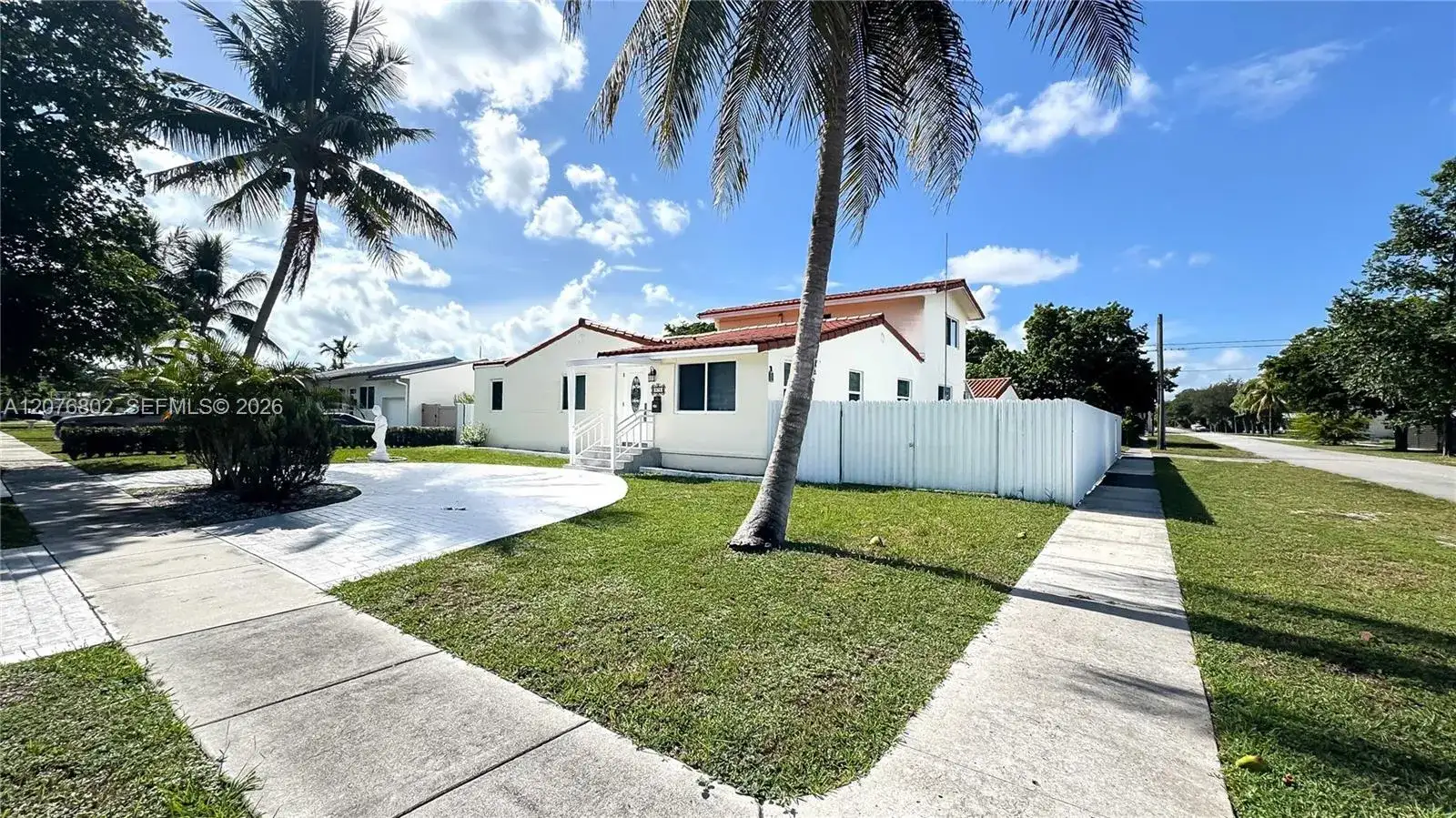 970 Plover Ave, Miami Springs FL 33166 photo 3