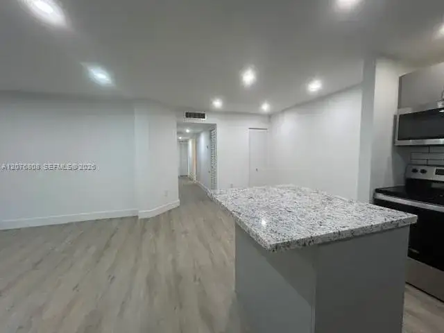 4890 NW 102nd Ave # 5, Doral FL 33178 photo 2