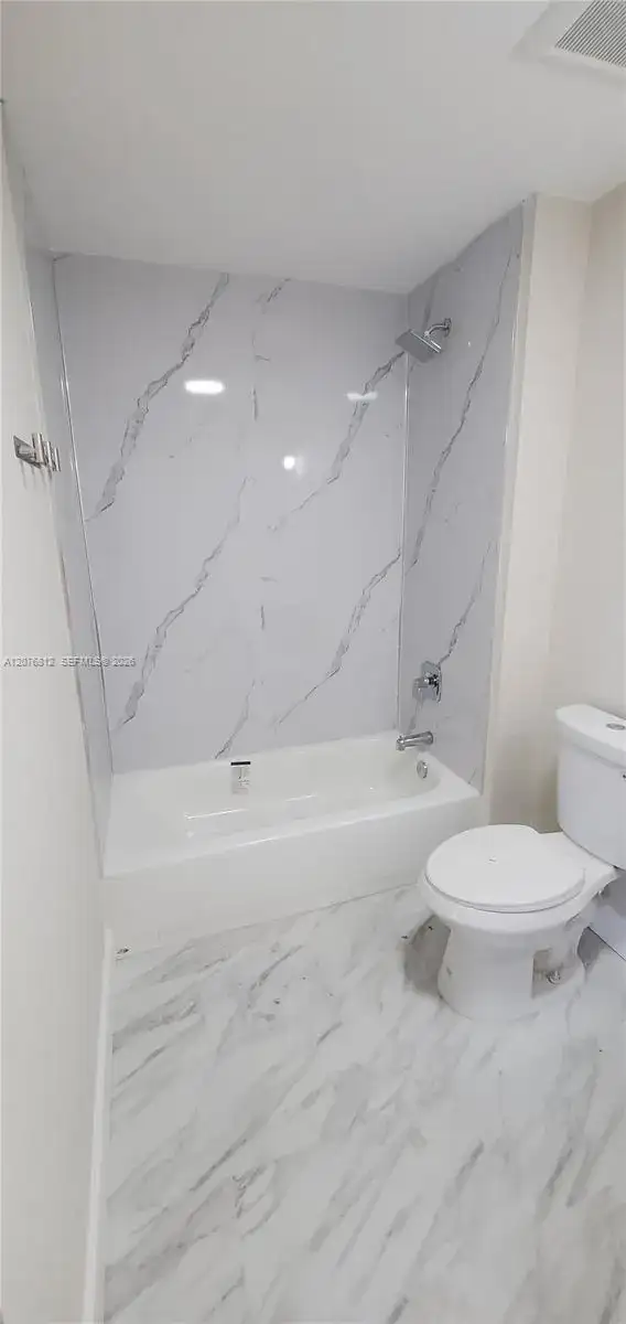 17020 SW 104th Ave # 206, Miami FL 33157 photo 5