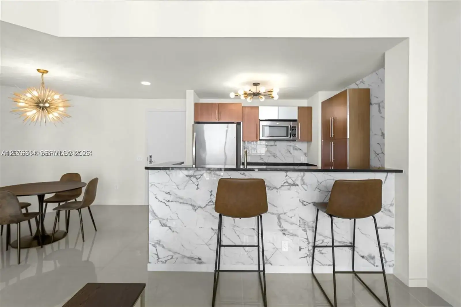 300 S Biscayne Blvd # 3407, Miami FL 33131 photo 4