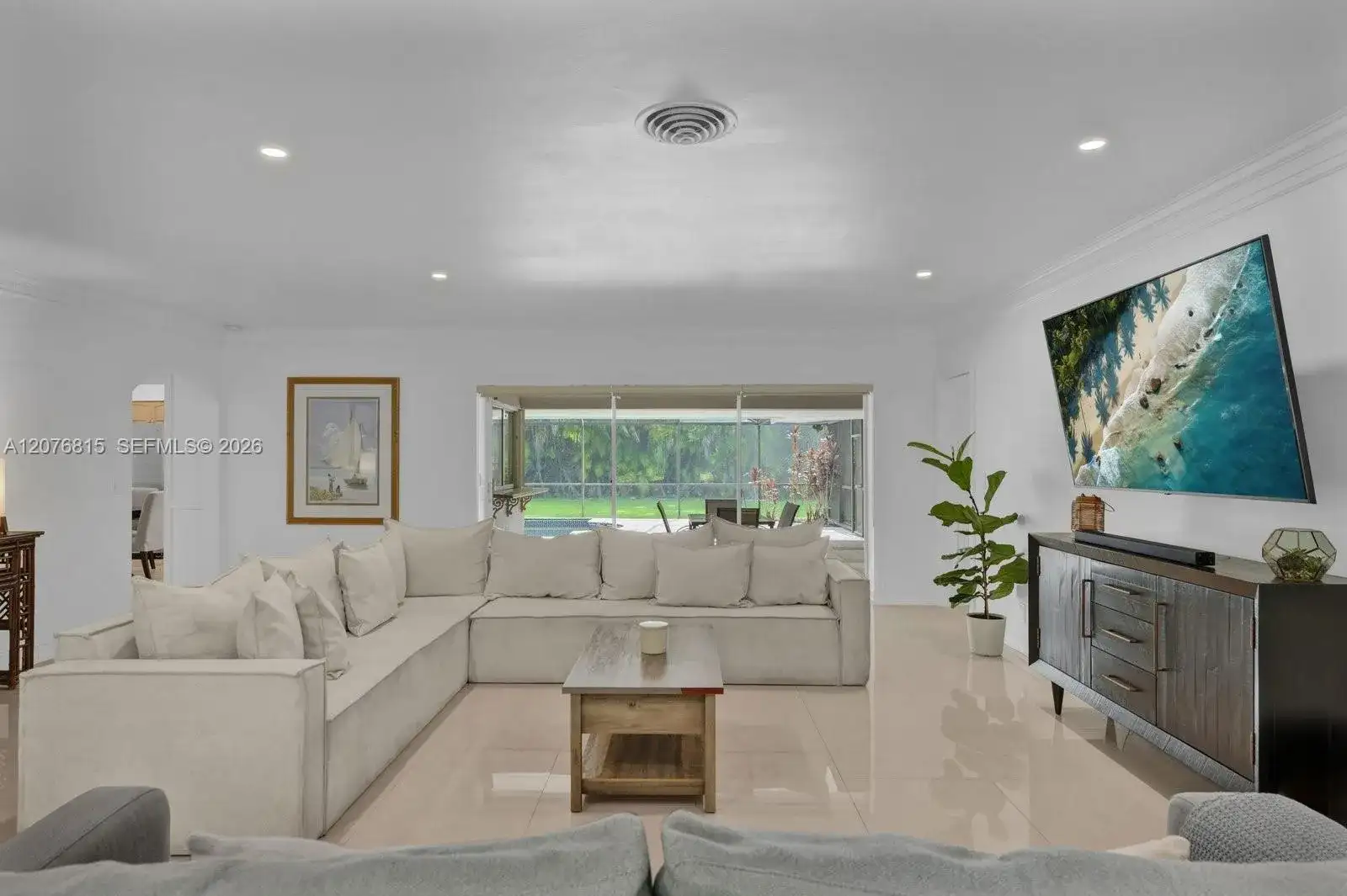 11805 SW 62nd Ave, Pinecrest FL 33156 photo 2