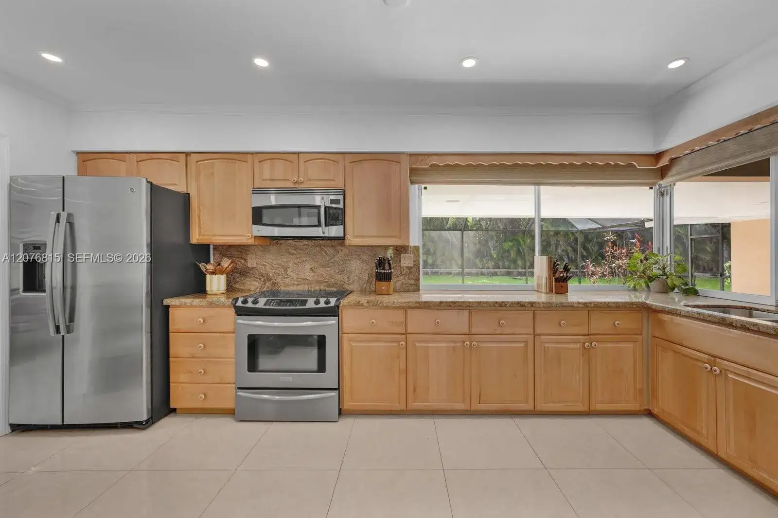 11805 SW 62nd Ave, Pinecrest FL 33156 photo 3