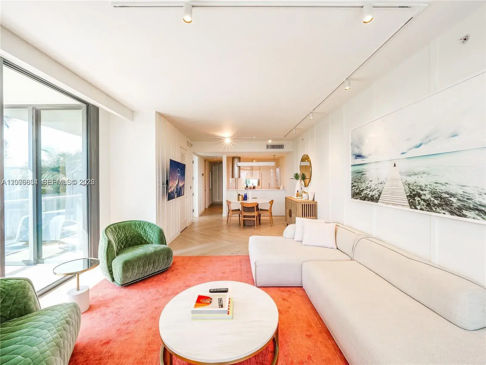 2201 Collins Ave # 428, Miami Beach FL 33139