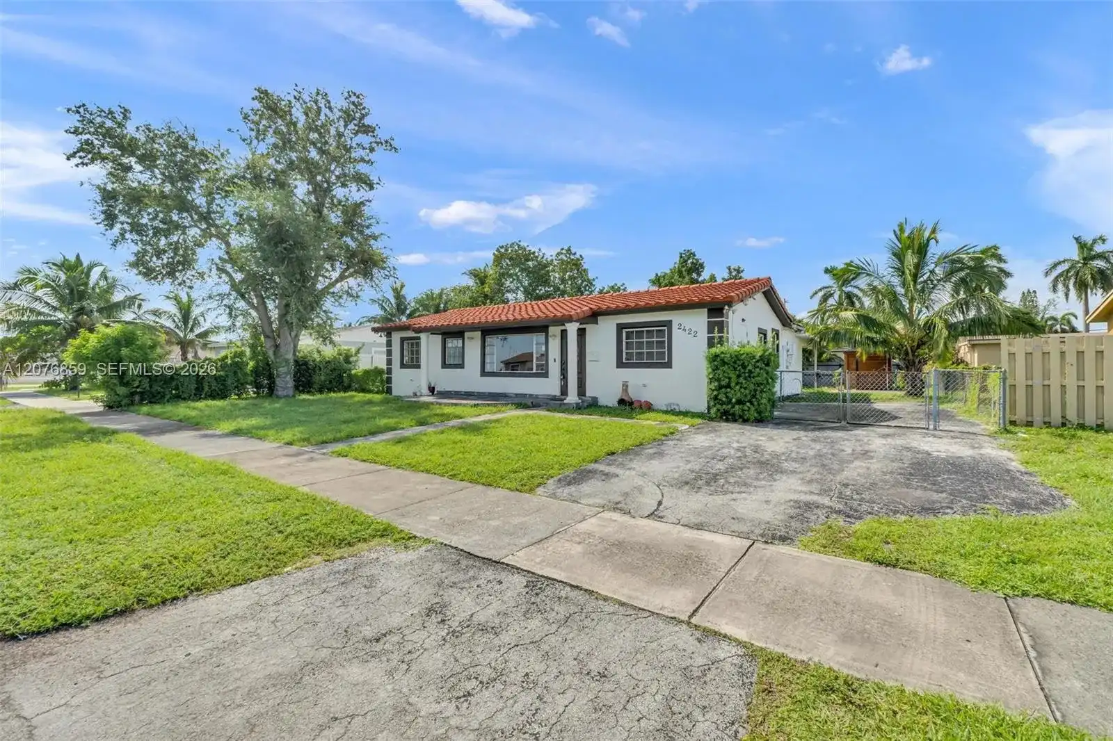 2422 NW 175th Ter # 2422, Miami Gardens FL 33056