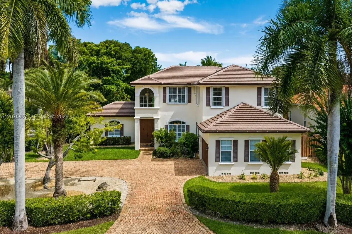 8445 SW 163rd Ter, Palmetto Bay FL 33157