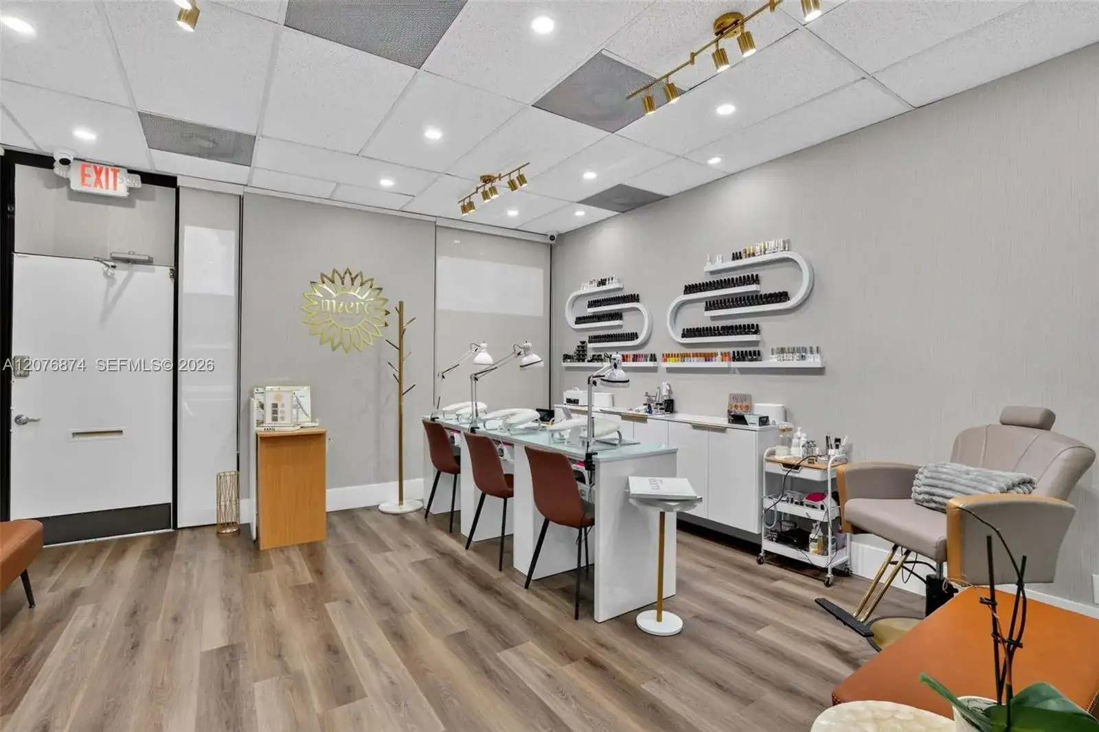 Nail Salon for Sale in in Westchester, Miami FL 33155 photo 2