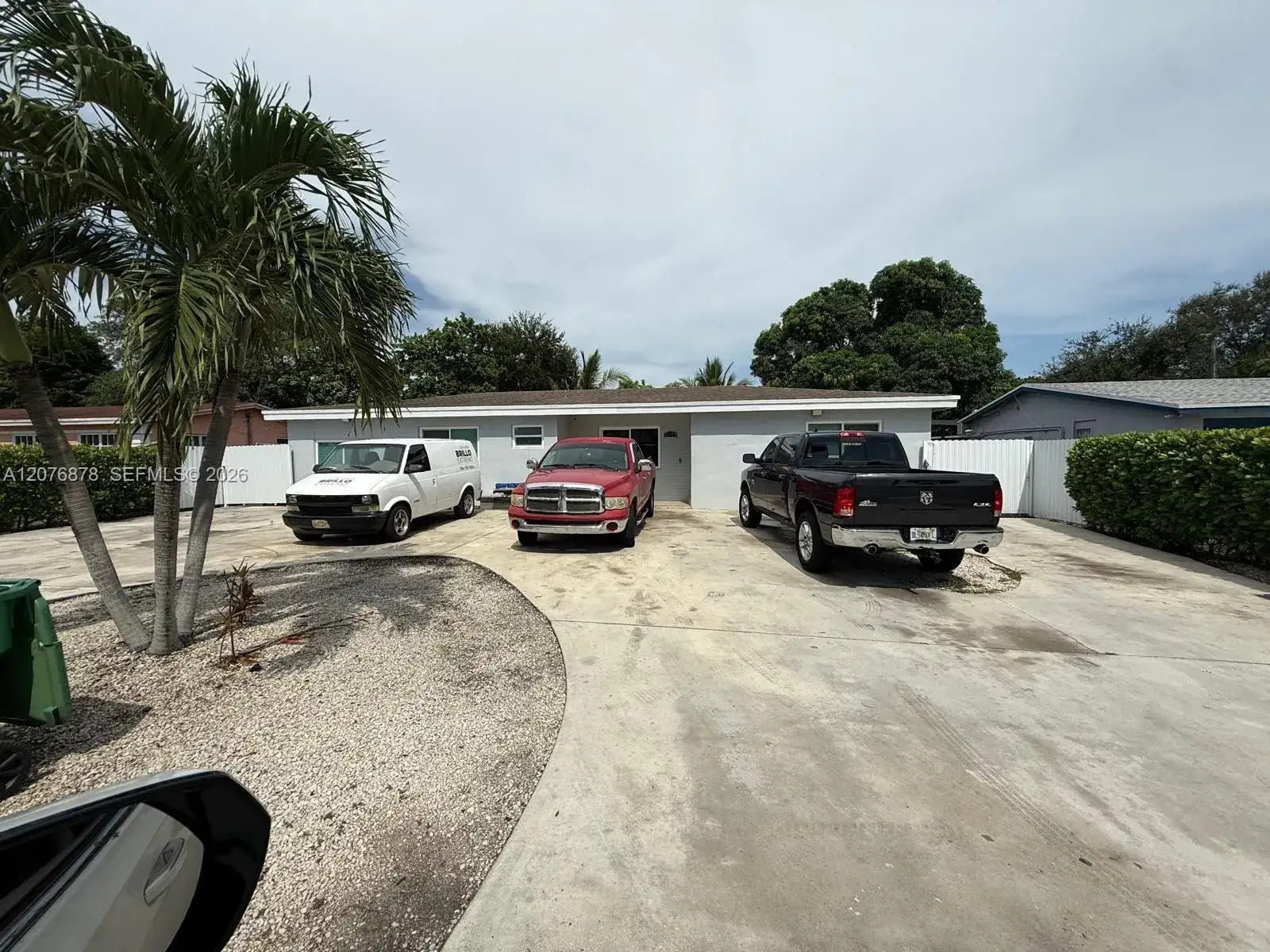 14321 NW 16th Ct, Miami FL 33167 photo 4
