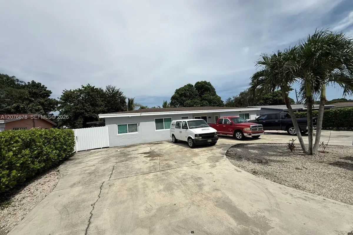 14321 NW 16th Ct, Miami FL 33167