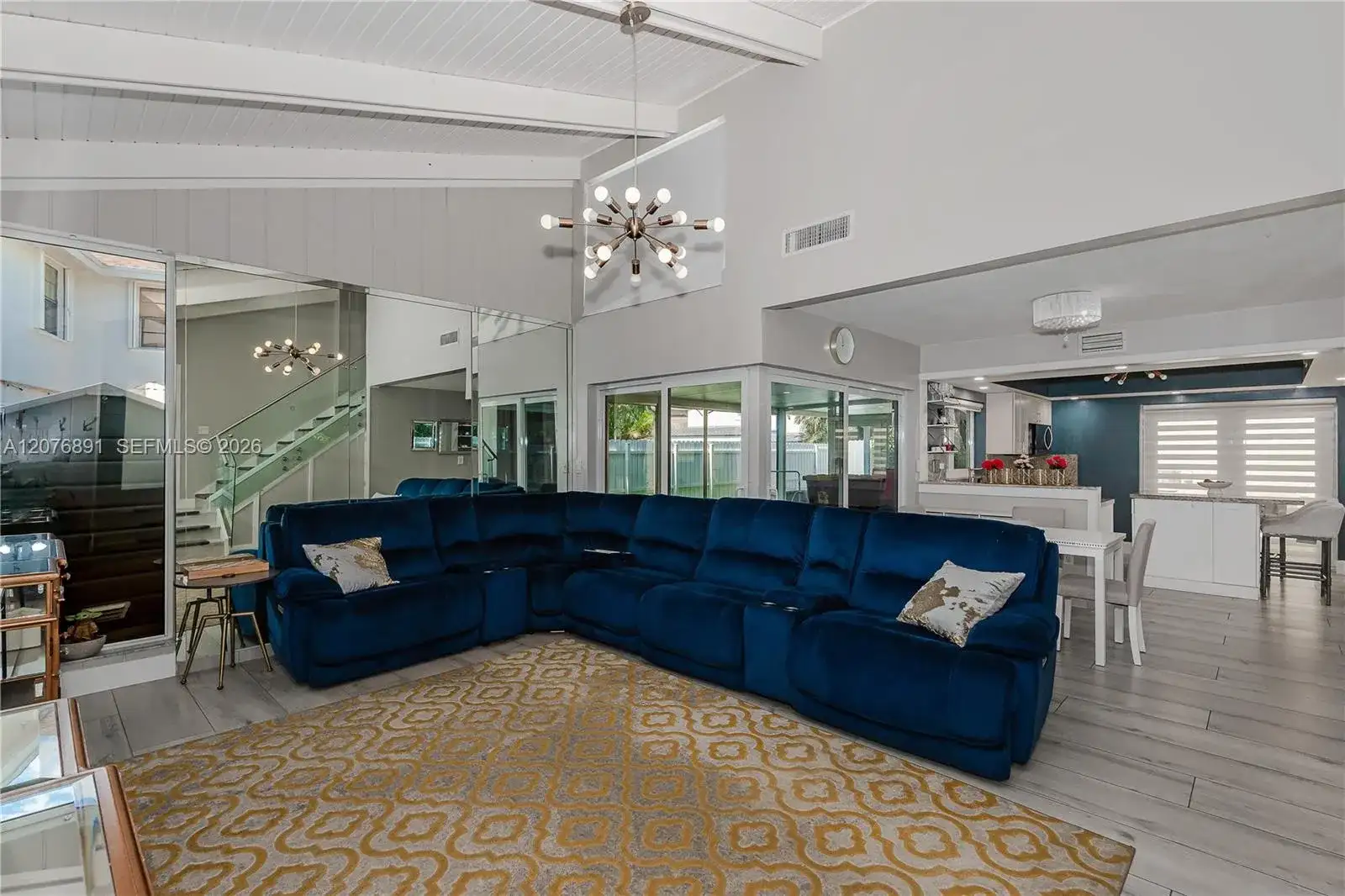 928 NW 106th Ave Cir, Miami FL 33172 photo 4