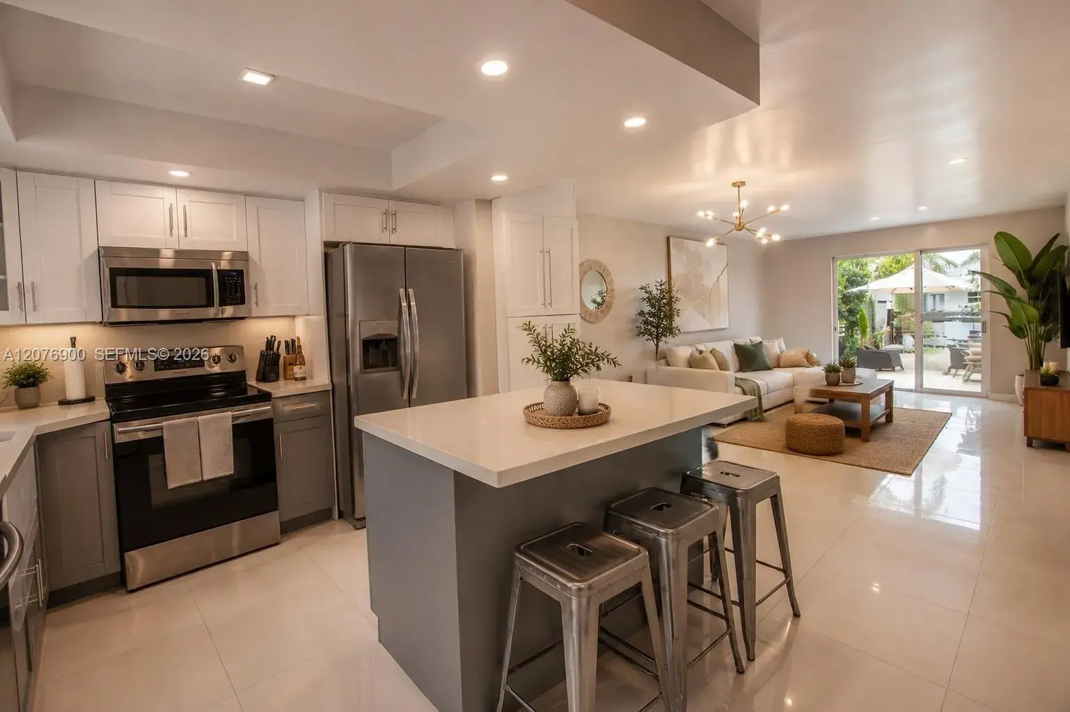 2117 NE 123rd St, North Miami FL 33181