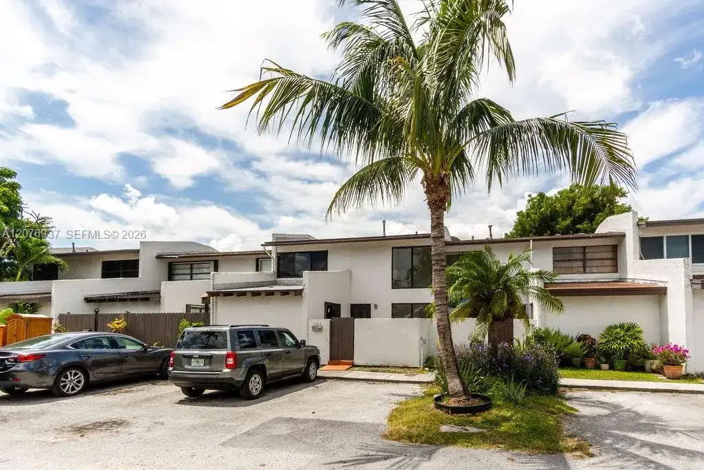 11312 SW 67th Ter, Miami FL 33173 photo 2