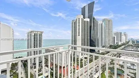 210 174 St # 2401, Sunny Isles Beach FL 33160 photo 4