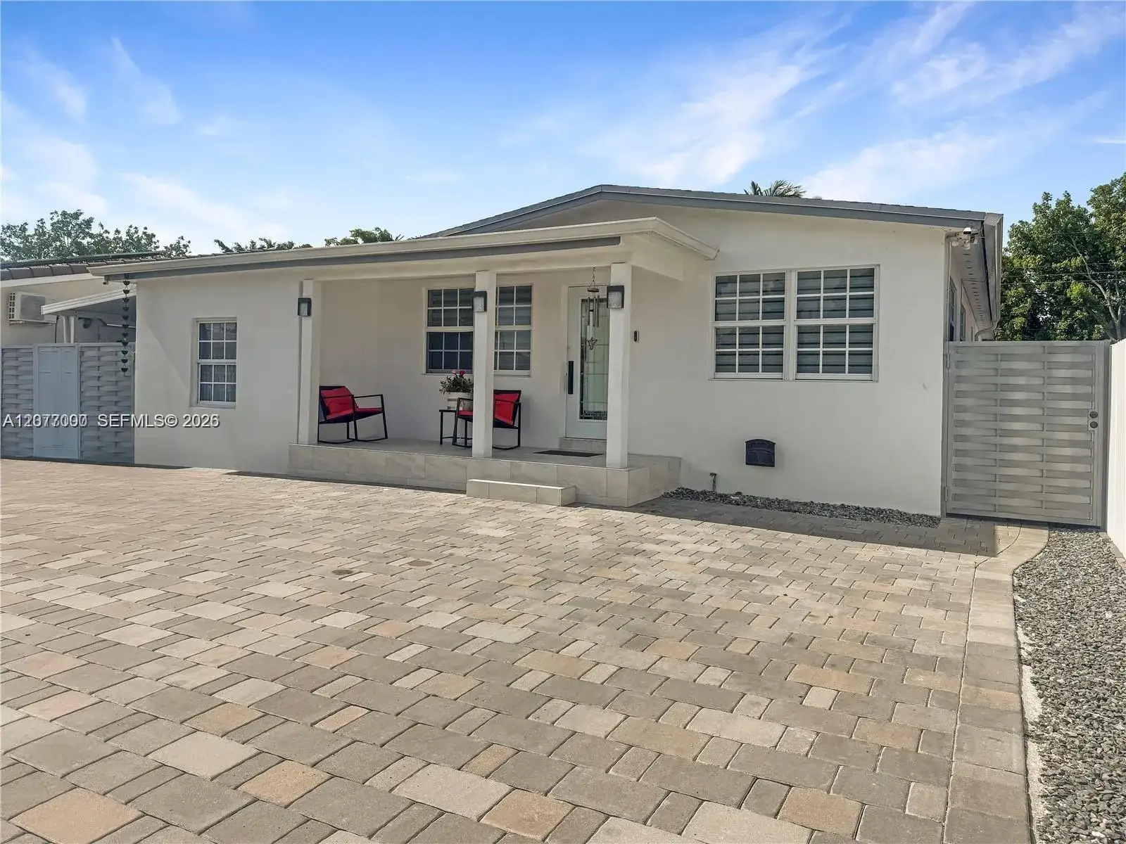 350 W 16th St, Hialeah FL 33010