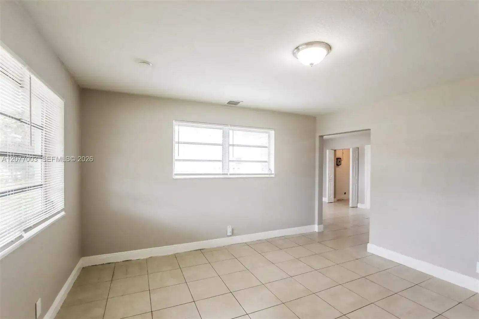 2435 Liberty St, Hollywood FL 33020 photo 2