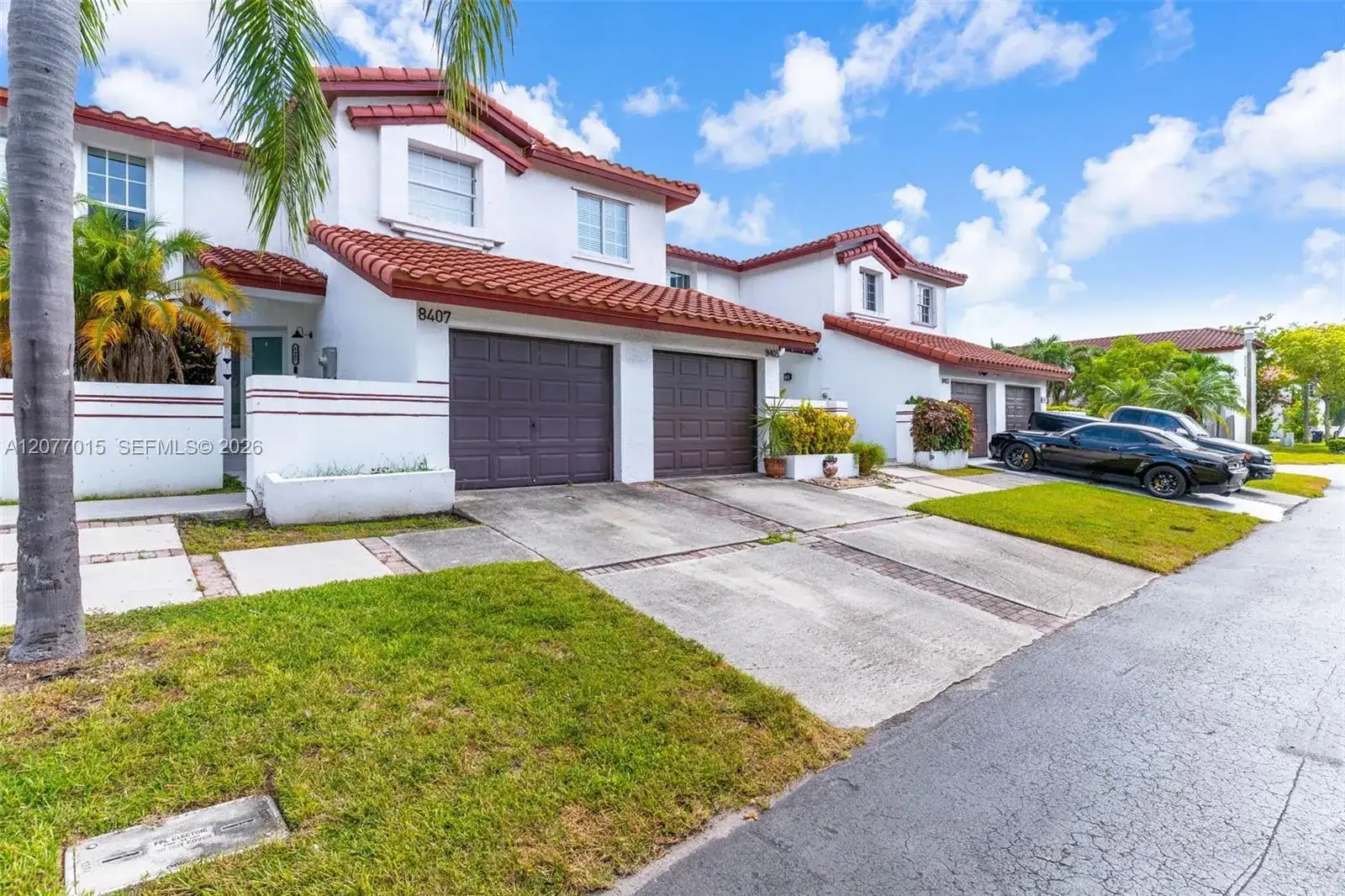 8407 SW 208th Ter, Cutler Bay FL 33189 photo 3