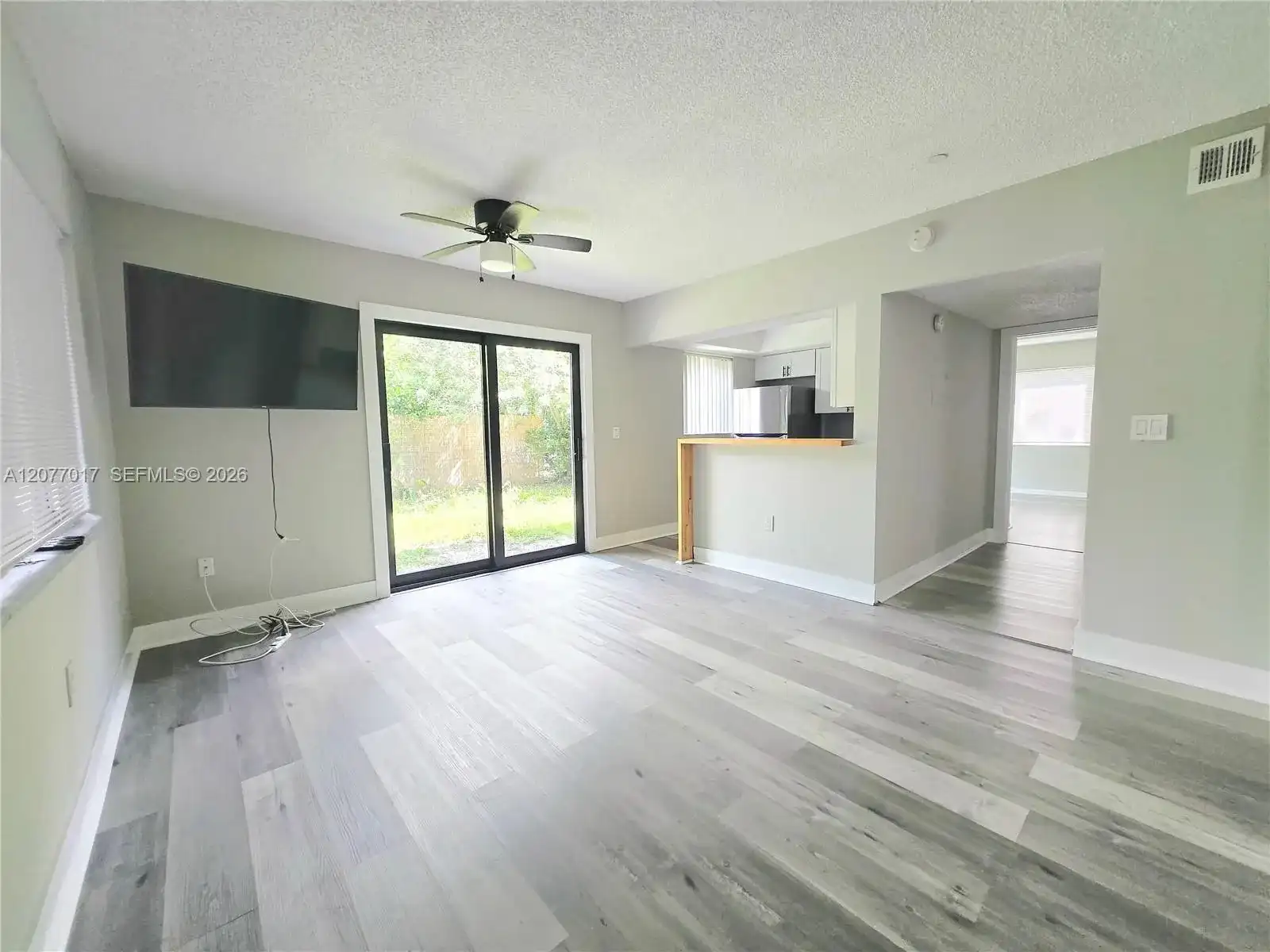 335 SW 20th St # 5, Fort Lauderdale FL 33315
