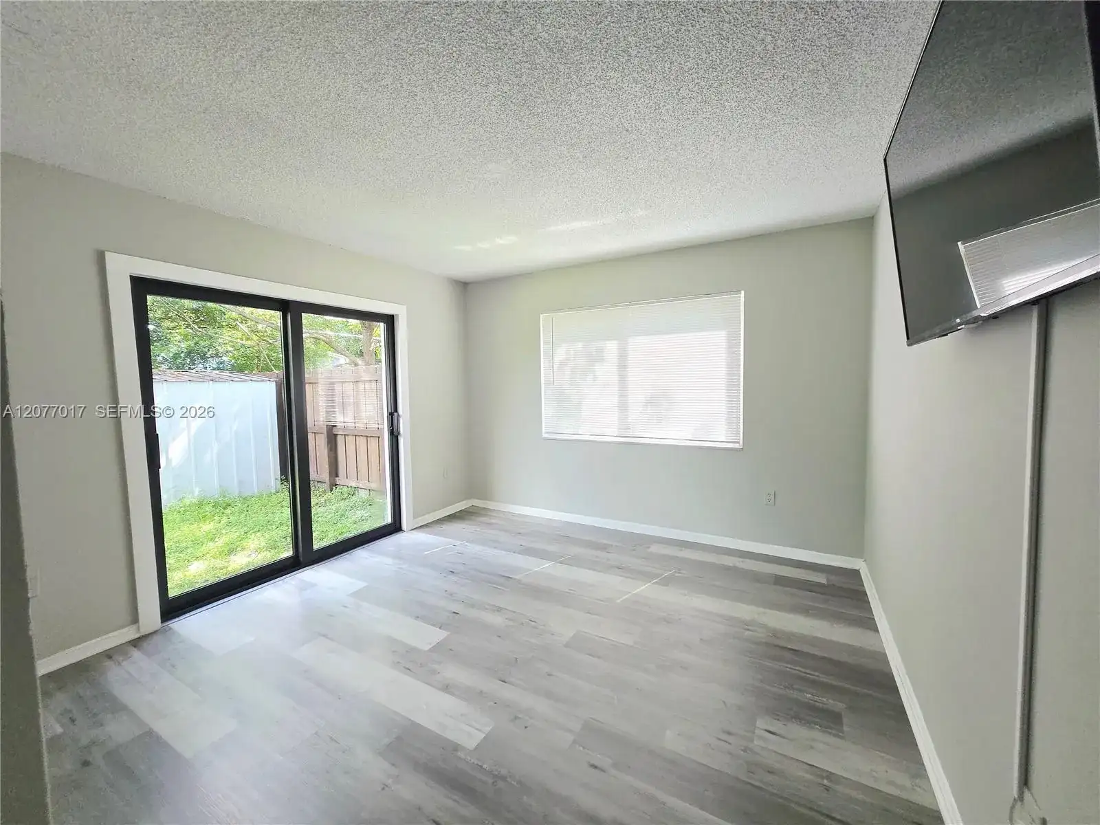 335 SW 20th St # 5, Fort Lauderdale FL 33315 photo 4