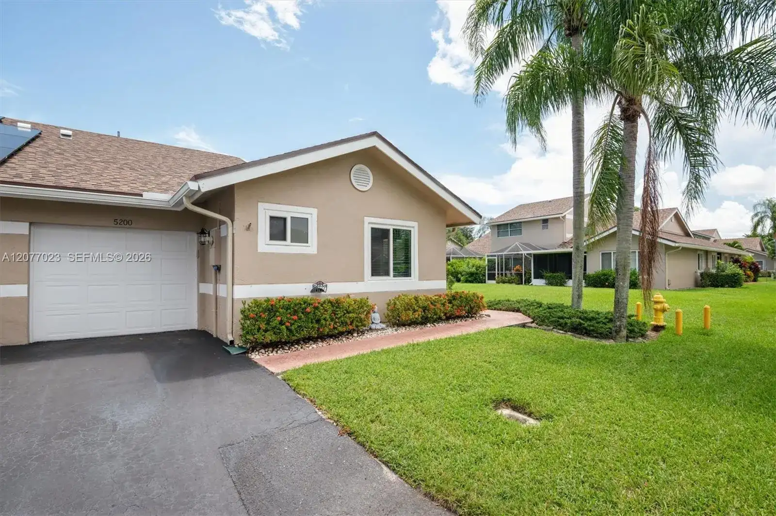 5200 W Lakes Dr, Deerfield Beach FL 33442 photo 3