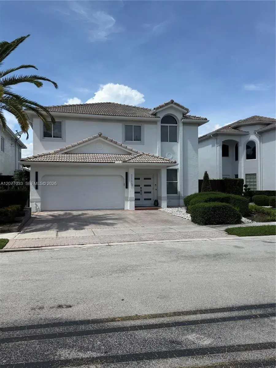 11101 NW 72nd Ter, Doral FL 33178